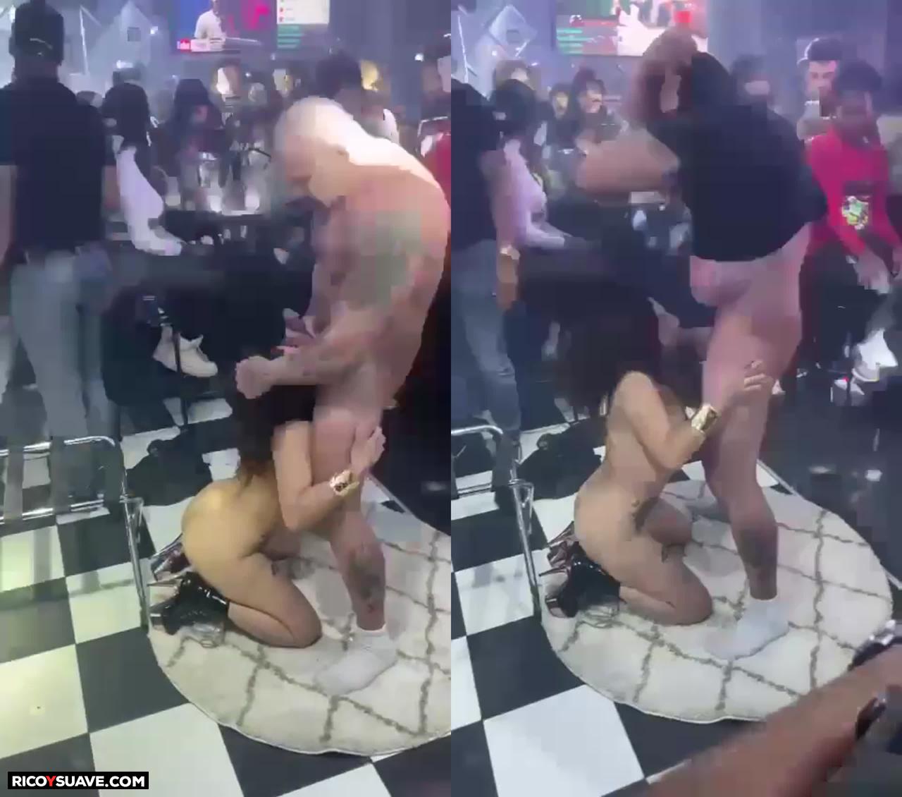 Americano se folla camarera en discoteca