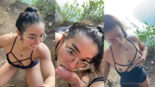 Amira Daher mamando verga al aire libre