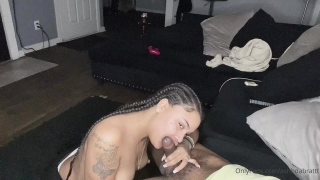 Ashhdabrattt mamada descuidada gran facial