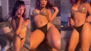 Caomi02 se recupera de la alergia y muestra su pussy