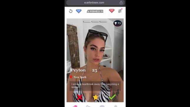 Grandes tetas rubia sexo duro