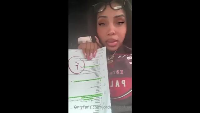 Jordan Capo Las malas notas provocan una mamada descuidada en el coche