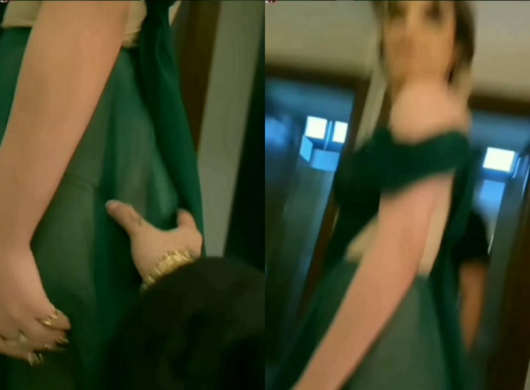 Kimberly loaiza y JDP agarrandole el culo