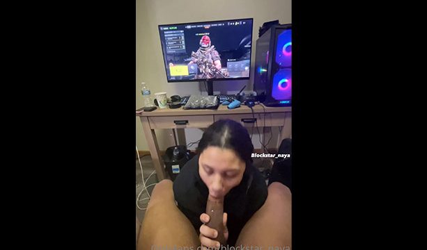 Naya distrae a su novio con una mamada humeante