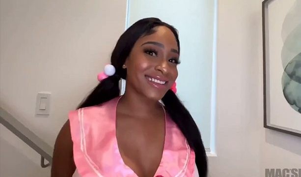 NyNy Lew Follada Por El Calvo Brazzer