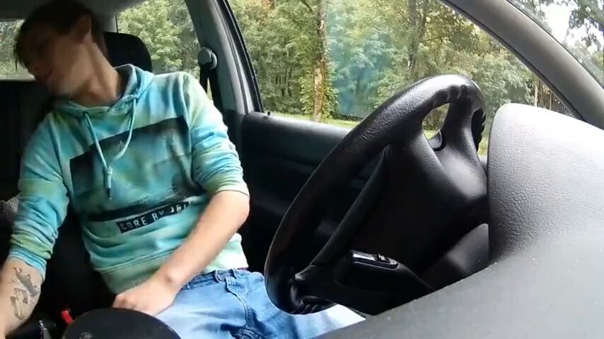 Rusa follando con su novio en la calle