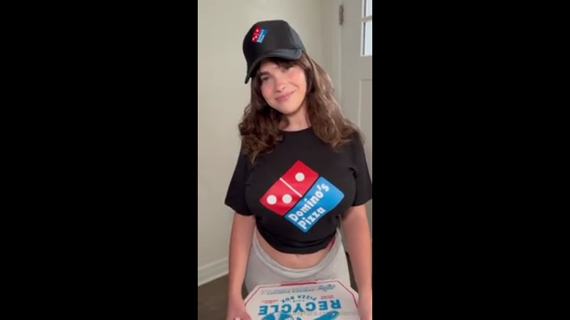 Salomelons repartidor de pizzas follando video sexual