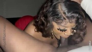 Scotty comiendo una garganta profunda de la BBC