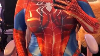 Scubasqua spiderman cosplay