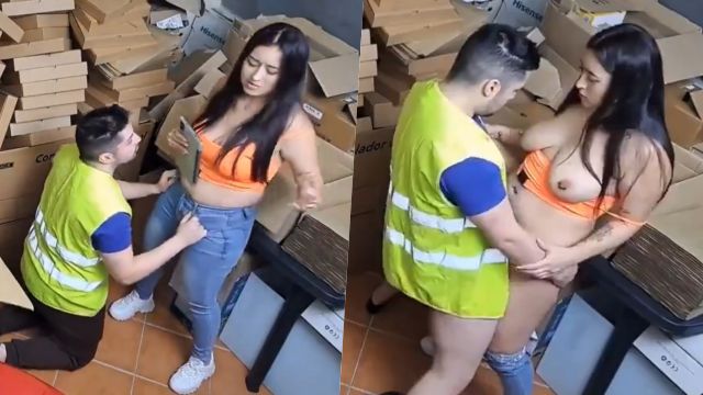 Se separaron en el trabajo y él tiene sexo allí mismo