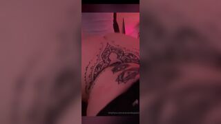 makayla tomando profundo