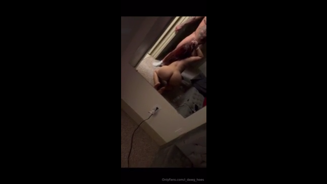 muñeca asiática follada duro